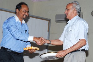 SEMINAR 2011 030