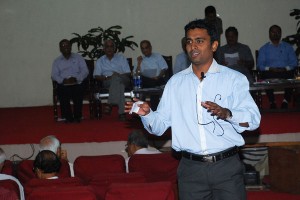 SEMINAR 2011 048